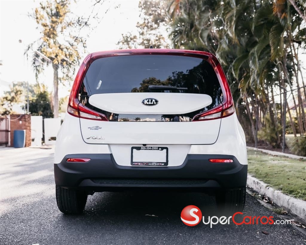 2020 Kia Soul — foto 8 / 11