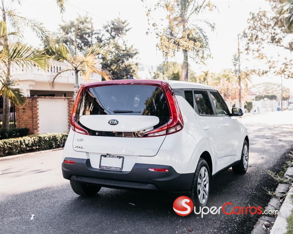 2020 Kia Soul — foto 9 / 11