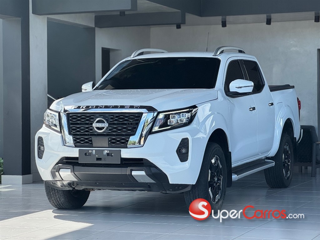 2025 Nissan Frontier LE
