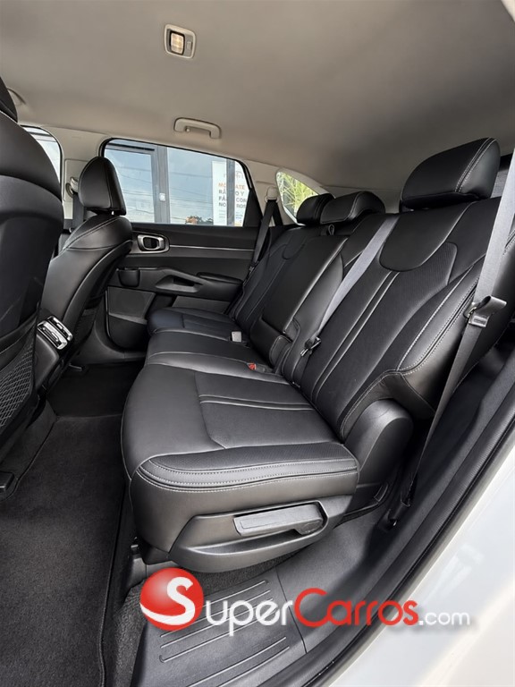 2024 Kia Sorento S — foto 11 / 12