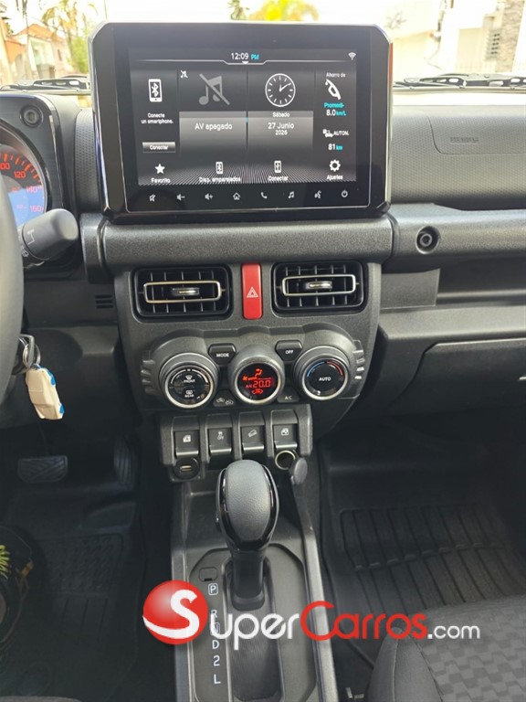 2025 Suzuki Jimny GLX — foto 3 / 12