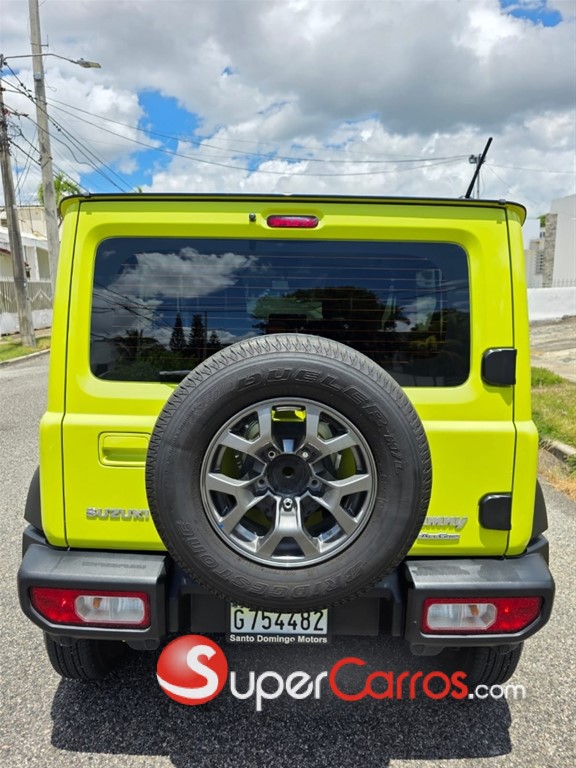 2025 Suzuki Jimny GLX — foto 10 / 12