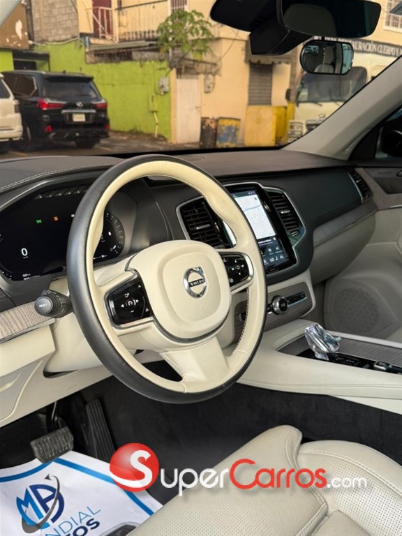 2024 Volvo XC90 B6 Ultimate — foto 8 / 12