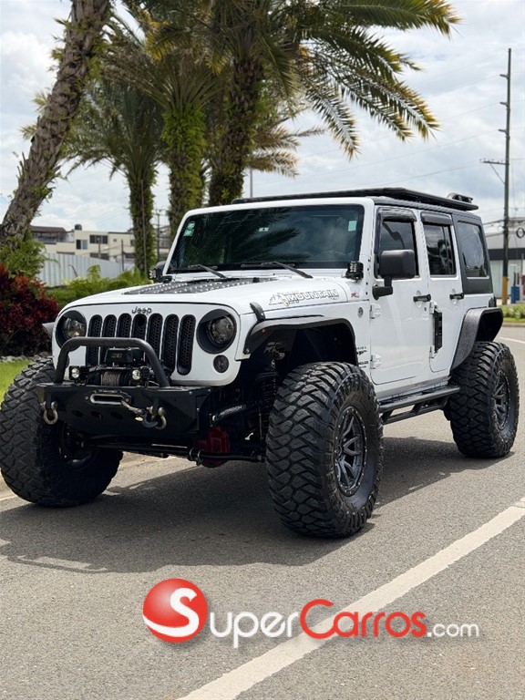 2011 Jeep Wrangler Sahara Unlimited