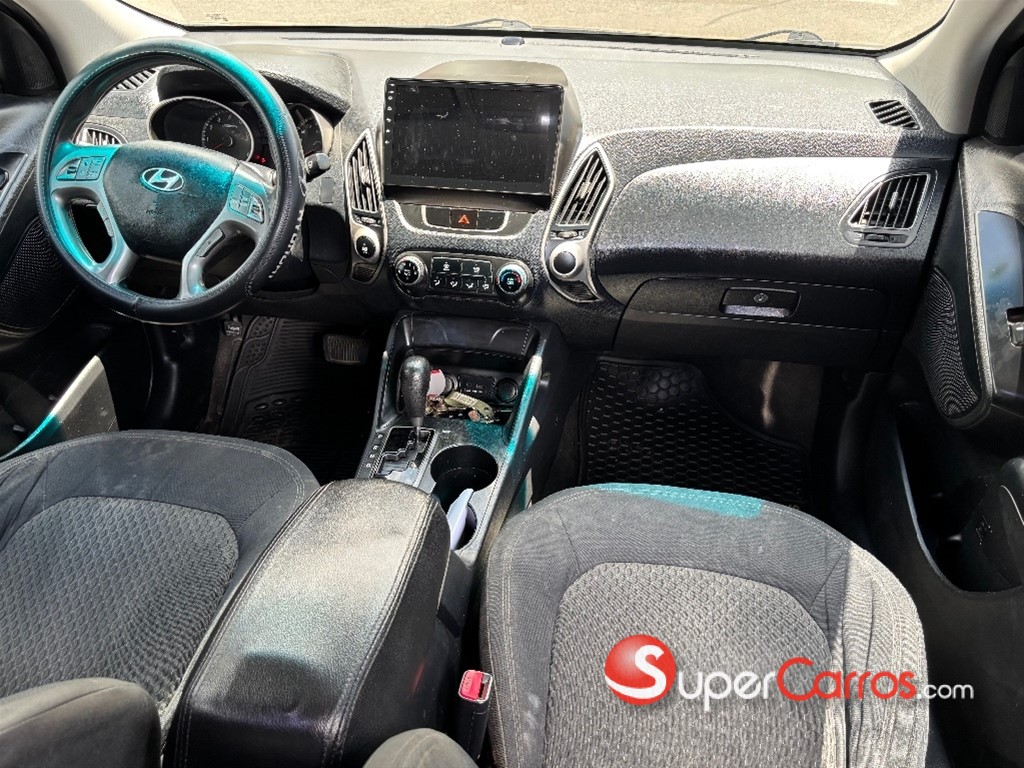 2011 Hyundai Tucson SE — foto 6 / 8