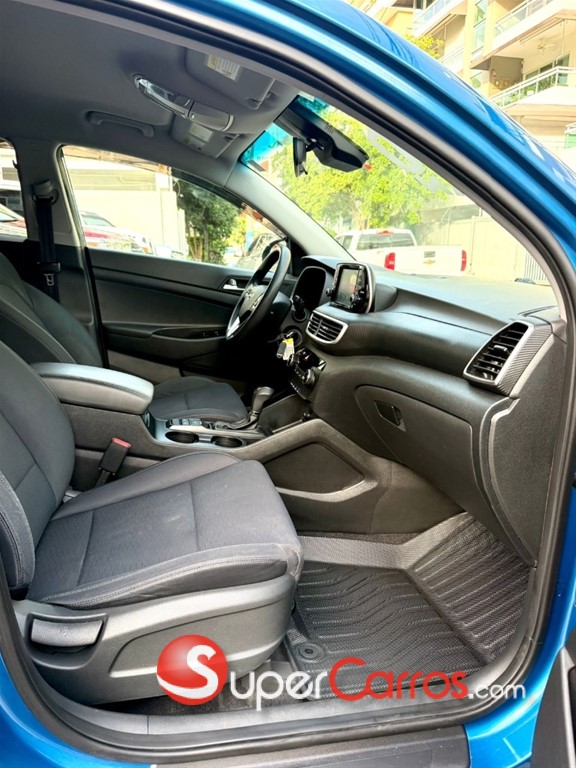 2020 Hyundai Tucson SE — foto 8 / 12