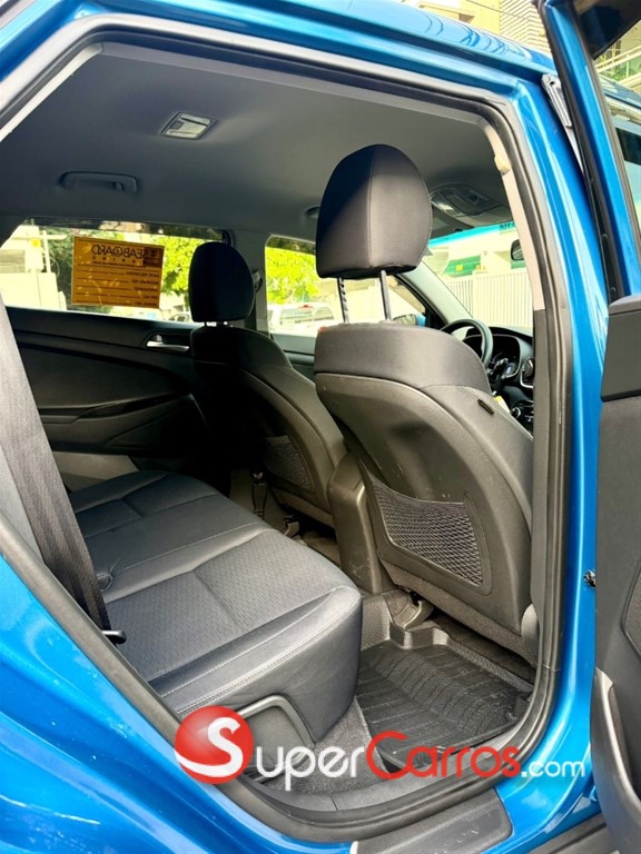 2020 Hyundai Tucson SE — foto 11 / 12