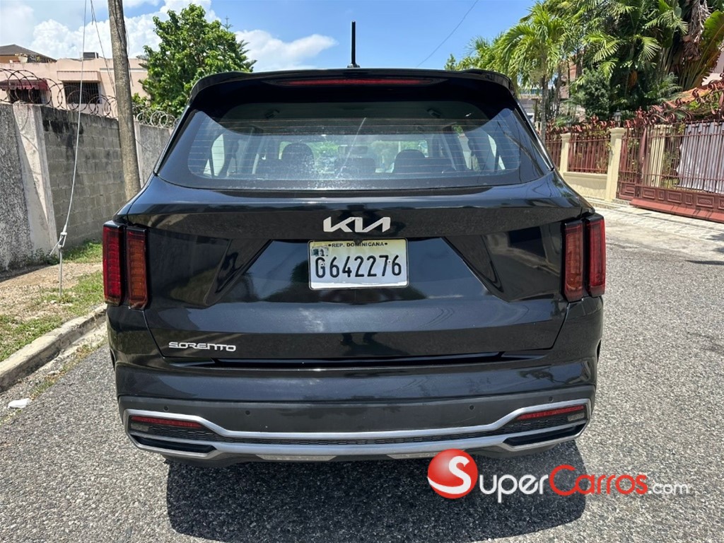 2023 Kia Sorento LX — foto 5 / 12