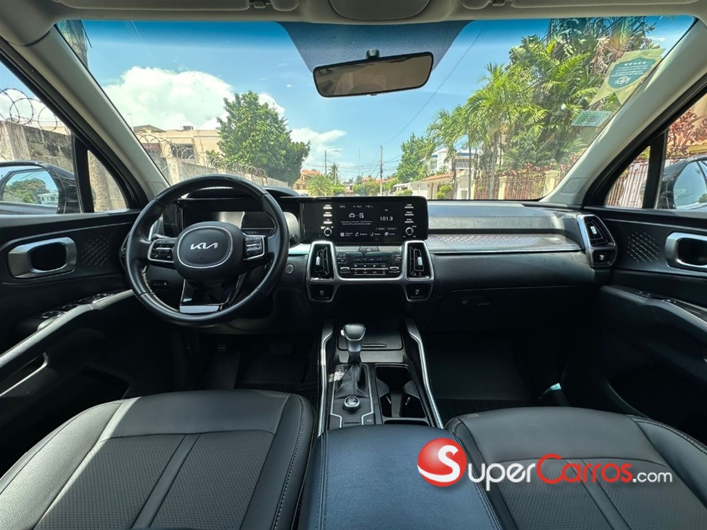 2023 Kia Sorento LX — foto 11 / 12