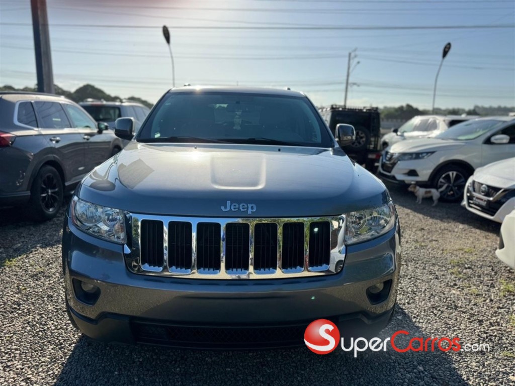 2011 Jeep Grand Cherokee Laredo — foto 3 / 11