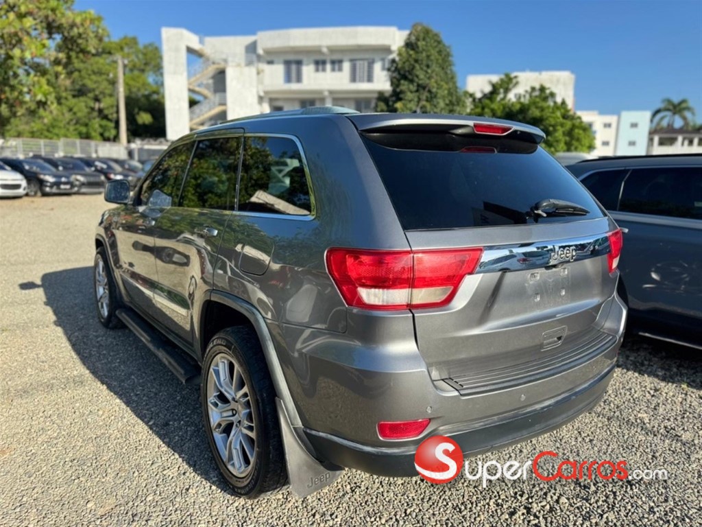 2011 Jeep Grand Cherokee Laredo — foto 6 / 11