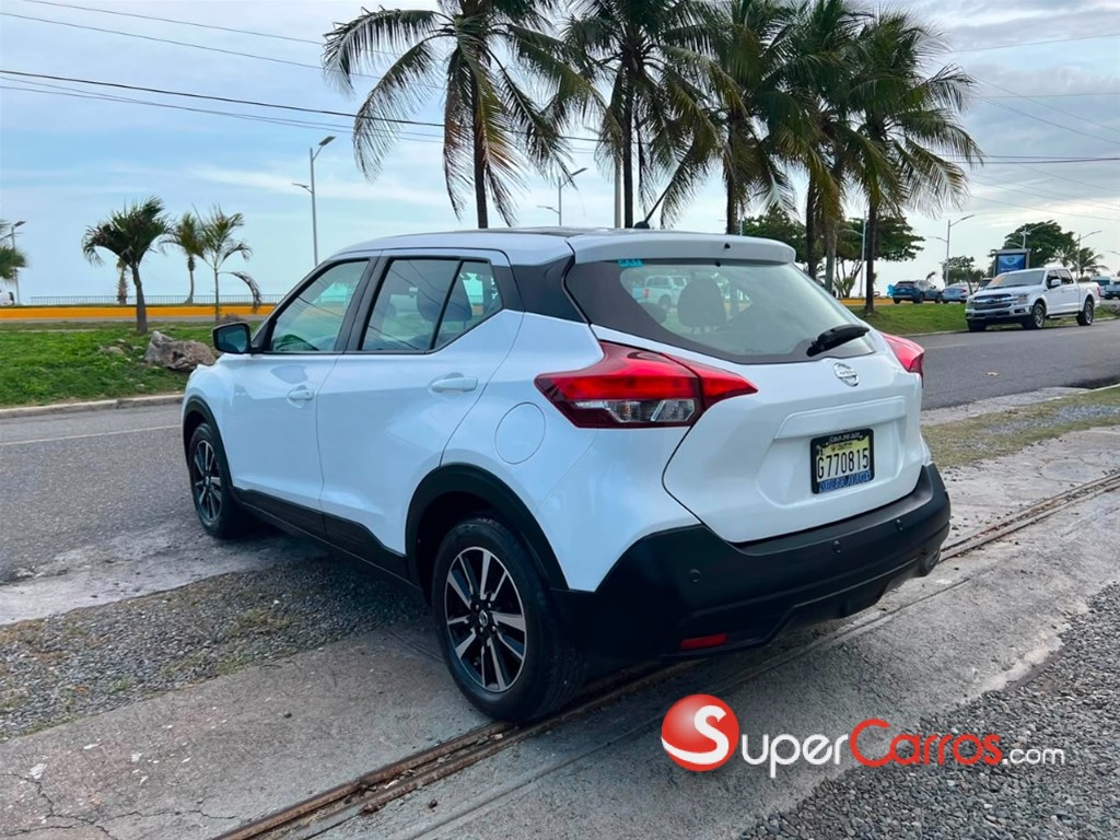 2020 Nissan Kicks SV — foto 3 / 11