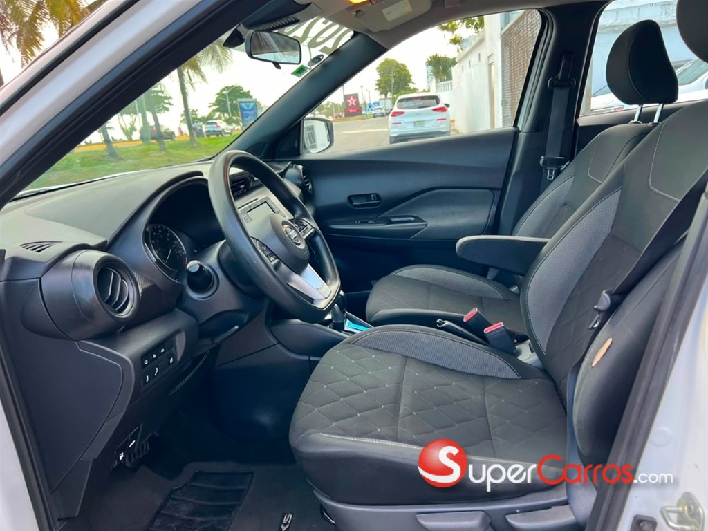2020 Nissan Kicks SV — foto 10 / 11