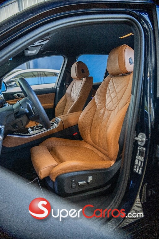 2026 BMW X 5 XDRIVE 40i M PACKAGE — foto 7 / 12