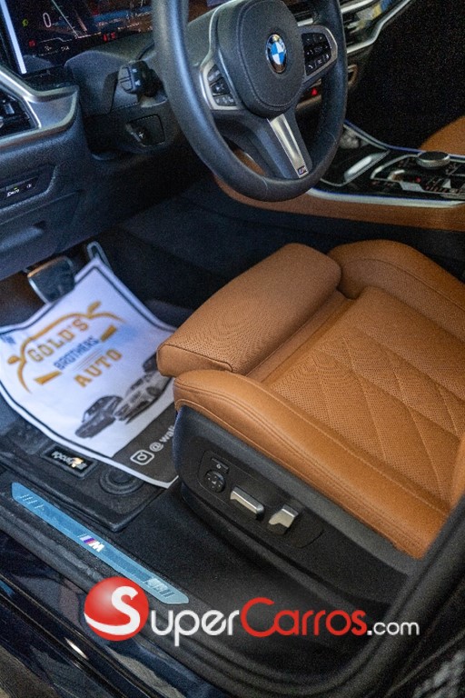 2026 BMW X 5 XDRIVE 40i M PACKAGE — foto 9 / 12