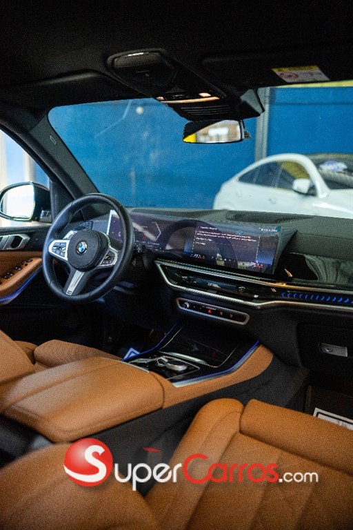 2026 BMW X 5 XDRIVE 40i M PACKAGE — foto 10 / 12