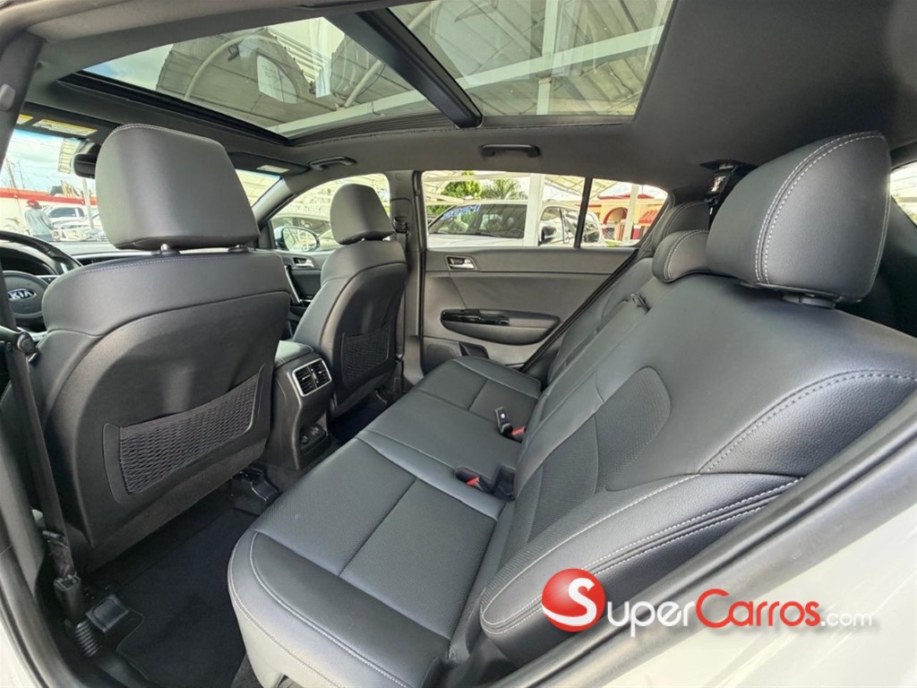 2020 Kia Sportage S — foto 7 / 11