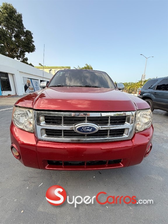 2010 Ford Escape — foto 2 / 10