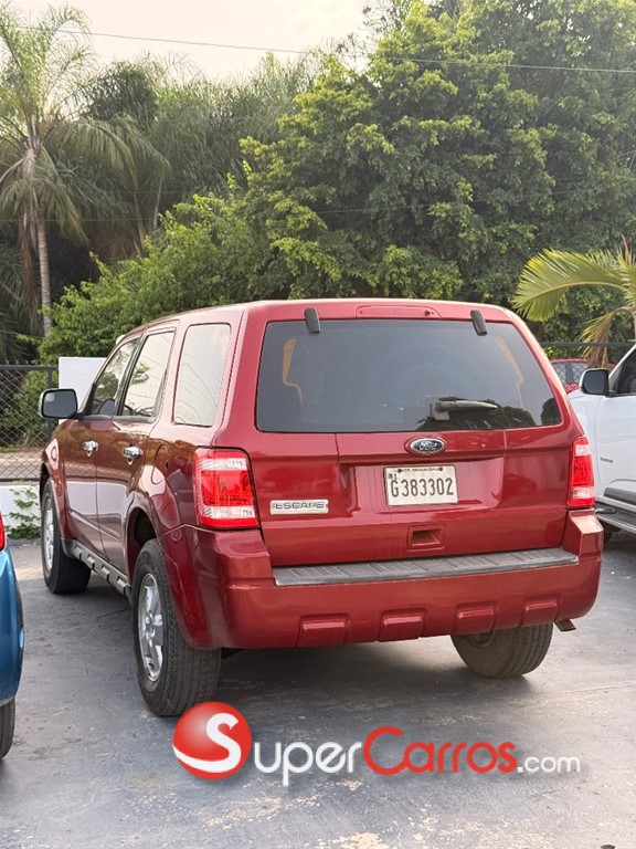 2010 Ford Escape — foto 8 / 10