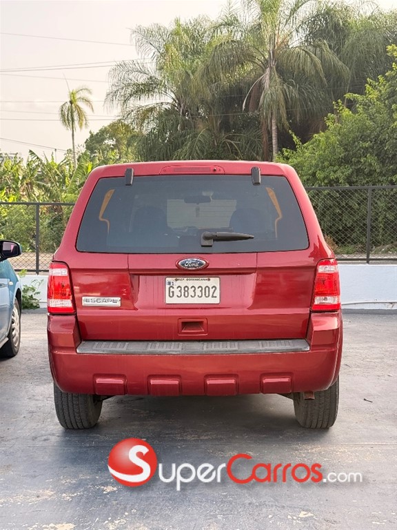 2010 Ford Escape — foto 9 / 10
