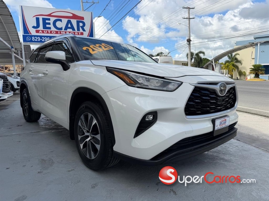 2020 Toyota Highlander XLE