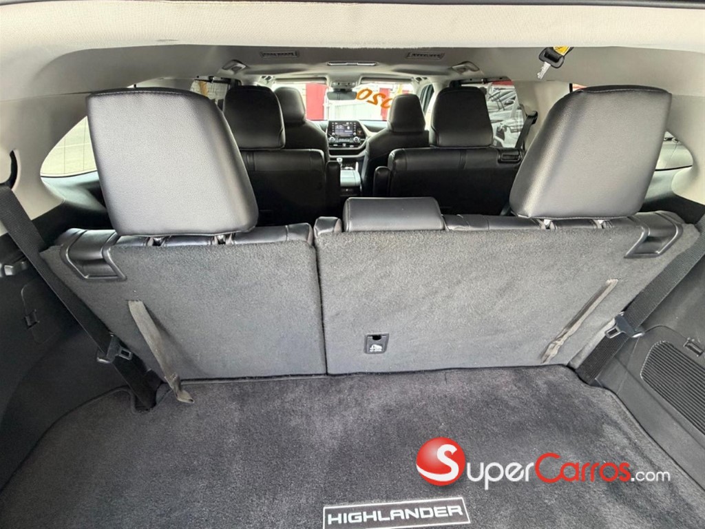 2020 Toyota Highlander XLE — foto 11 / 12