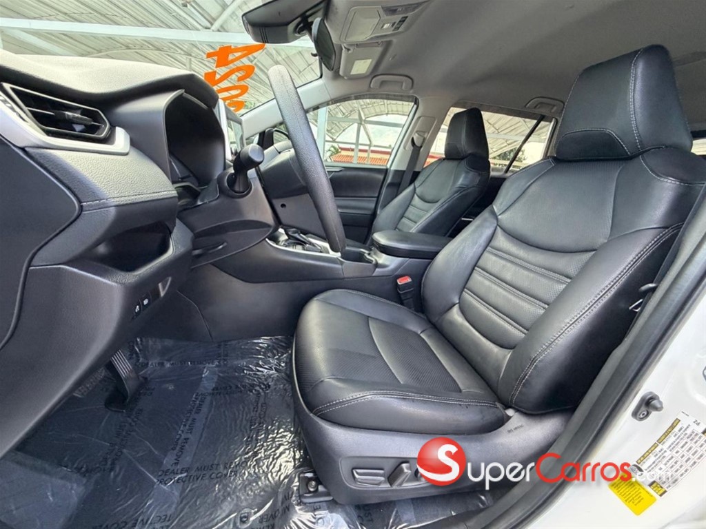2024 Toyota RAV4 XLE — foto 8 / 11