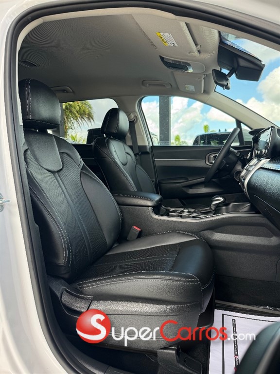 2021 Kia Sorento LX — foto 4 / 10