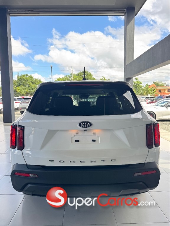 2021 Kia Sorento LX — foto 7 / 10
