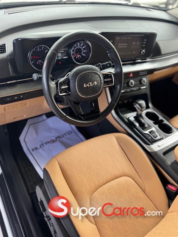 2024 Kia Carnival — foto 11 / 11