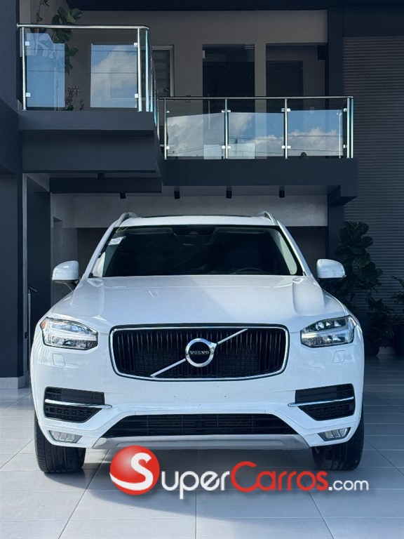 2018 Volvo XC90 Momentum T6 — foto 2 / 11