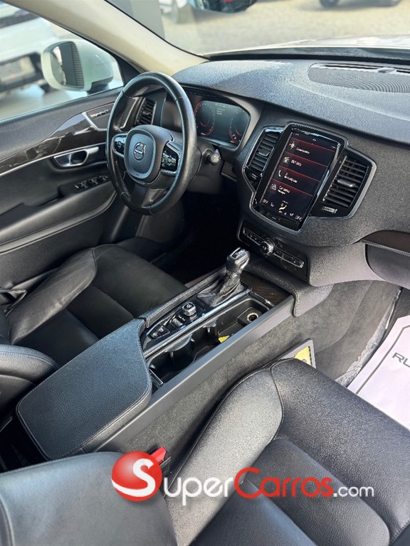 2018 Volvo XC90 Momentum T6 — foto 6 / 11