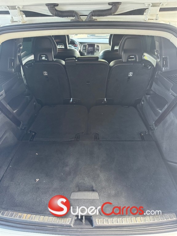 2018 Volvo XC90 Momentum T6 — foto 8 / 11