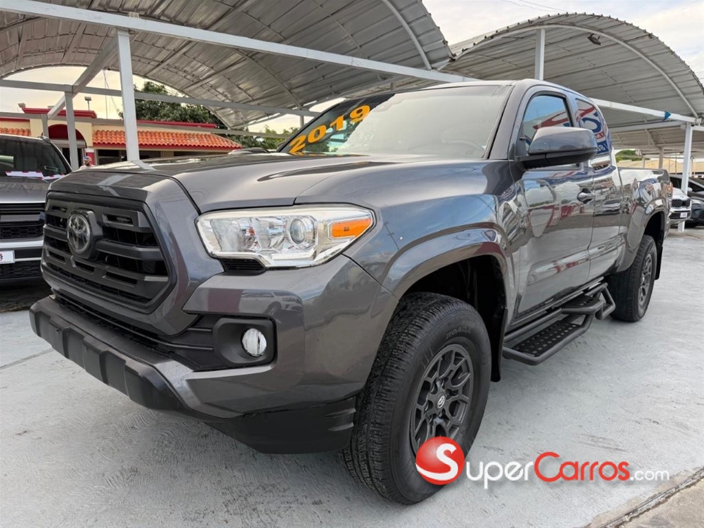 2019 Toyota Tacoma SR — foto 4 / 9