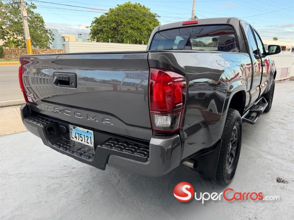 2019 Toyota Tacoma SR — foto 5 / 9