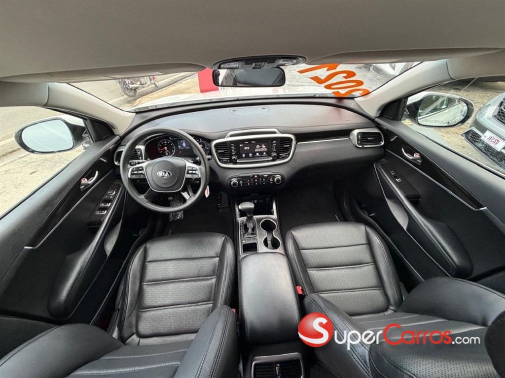 2021 Kia Sorento — foto 11 / 12