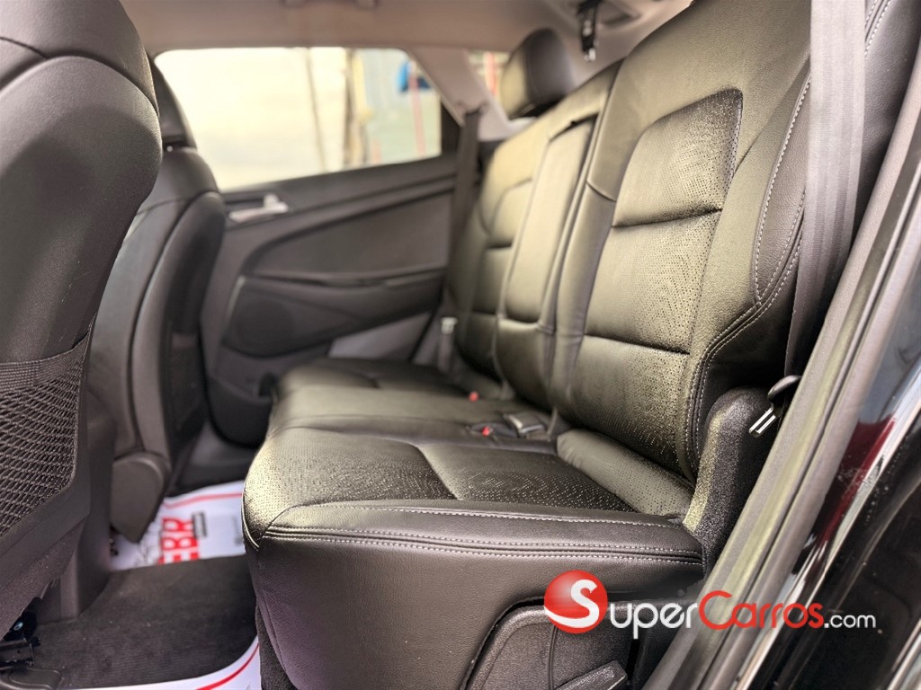 2021 Hyundai Tucson SEL Plus — foto 8 / 10