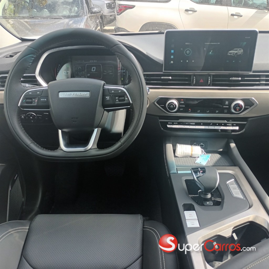 2027 Jetour X70 FL — foto 7 / 11