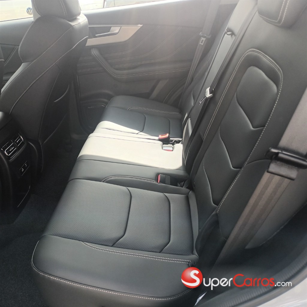 2027 Jetour X70 FL — foto 10 / 11