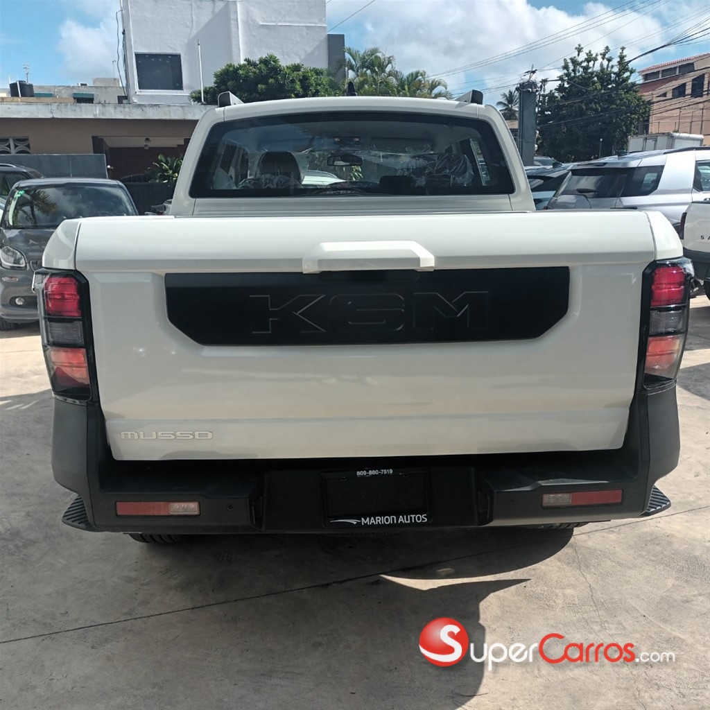 2027 KGM Musso Grand LIMITED — foto 8 / 12