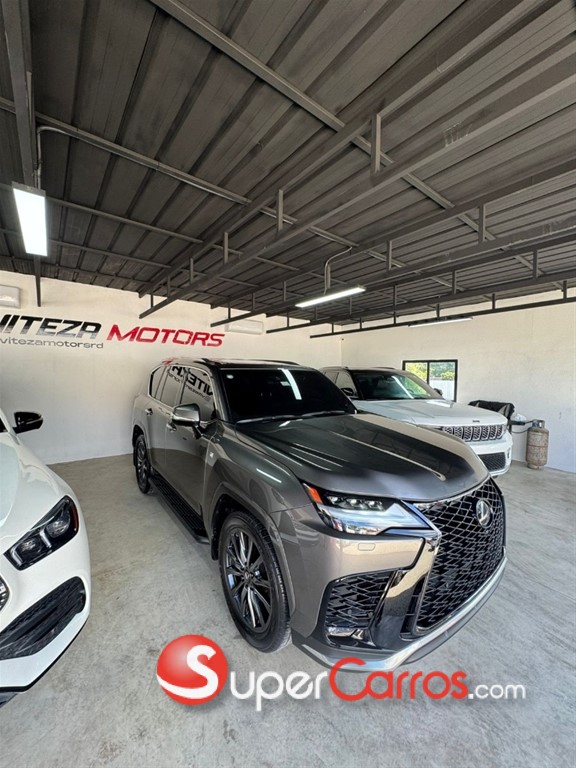 2024 Lexus LX 600 F Sport — foto 7 / 12