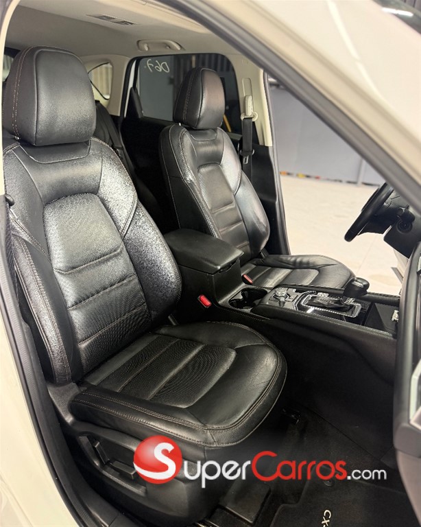 2021 Mazda CX-5 Touring — foto 6 / 11