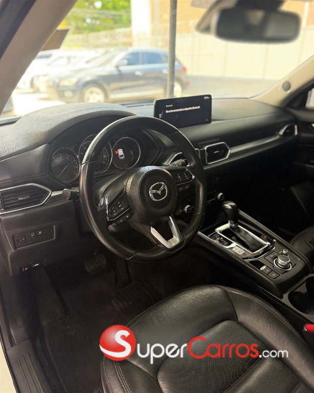 2021 Mazda CX-5 Touring — foto 8 / 11