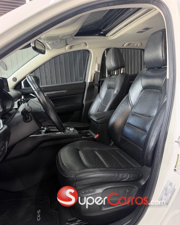 2021 Mazda CX-5 Touring — foto 9 / 11