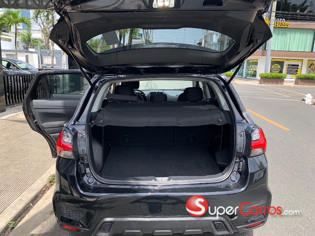 2021 Mitsubishi Motors Outlander Sport — foto 8 / 10