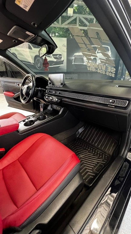 2024 Honda Civic Hatchback Sport — foto 10 / 12
