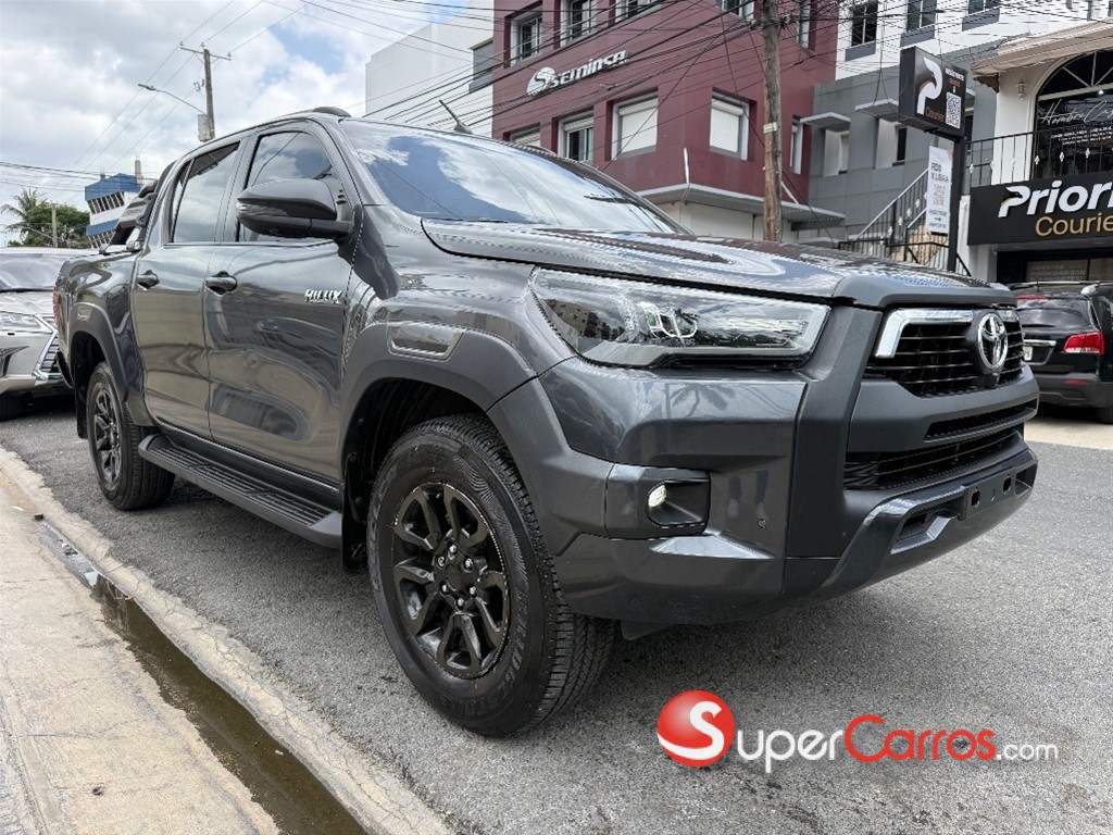 2023 Toyota Hilux CONQUEST