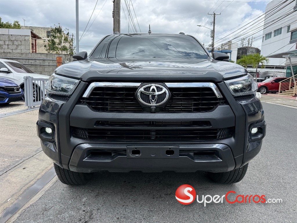 2023 Toyota Hilux CONQUEST — foto 2 / 12