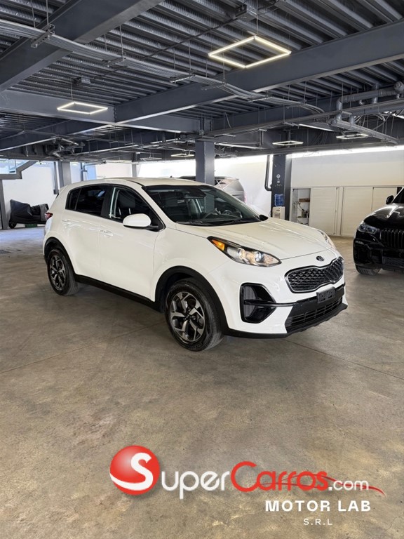 2022 Kia Sportage LX — foto 4 / 10