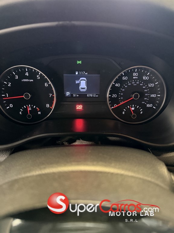 2022 Kia Sportage LX — foto 8 / 10